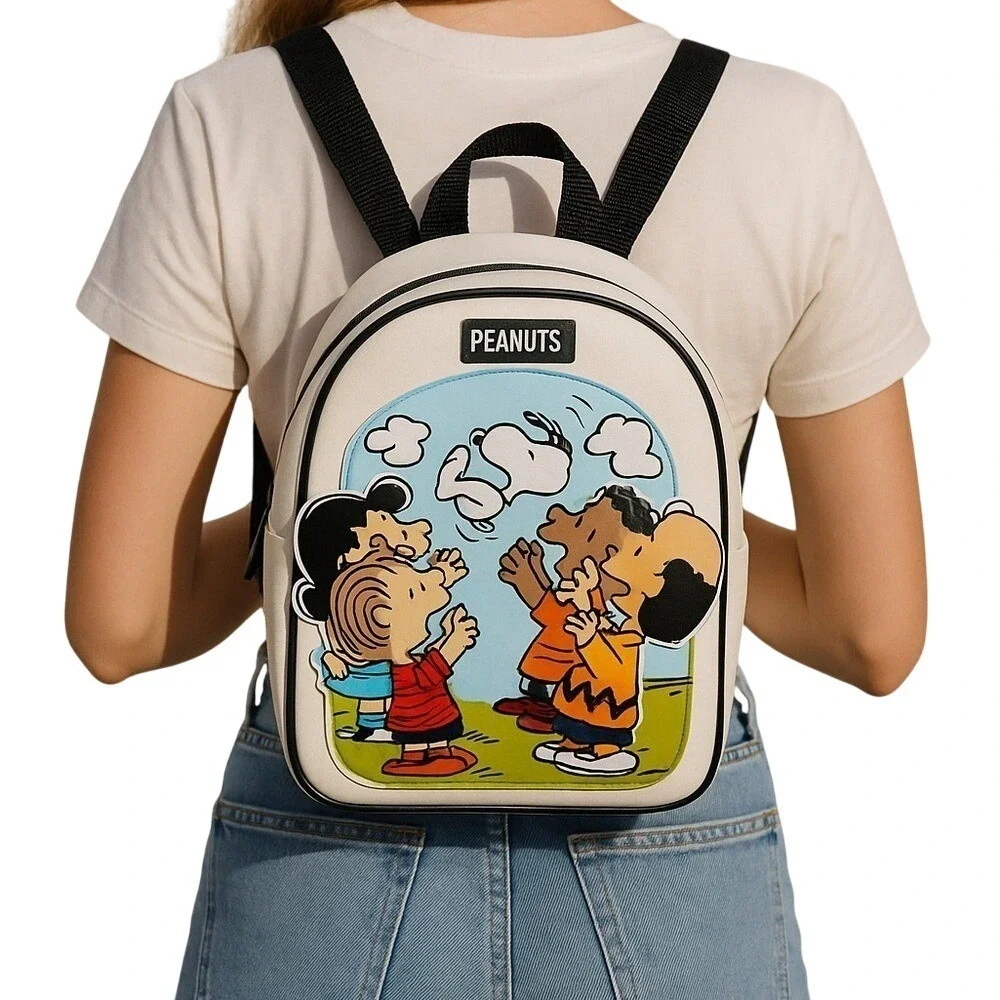 Peanuts Snoopy Bioworld Unisex Beige NWT